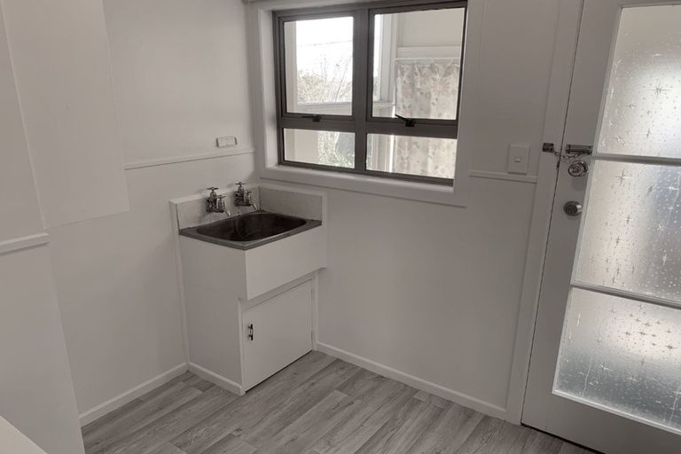 Photo of property in 71 Cambridge Road, Hillcrest, Hamilton, 3216