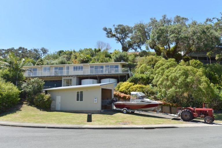 Photo of property in 12 Motutara Road, Oakura, Hikurangi, 0184