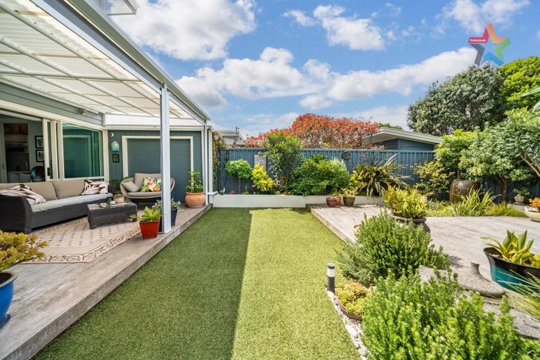 Photo of property in 6a Nelson Street, Petone, Lower Hutt, 5012