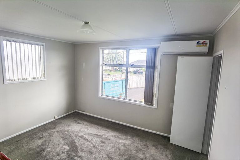 Photo of property in 12 Doughty Place, Otara, Auckland, 2023