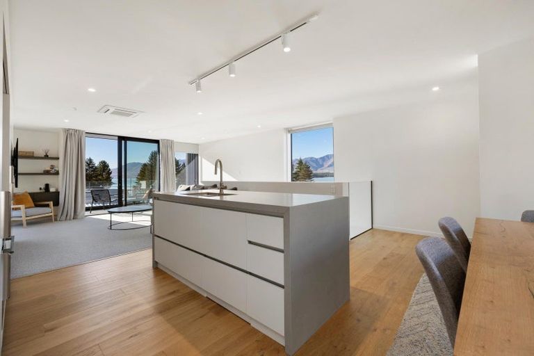 Photo of property in 16 Station Bay Rise, Lake Tekapo, 7999