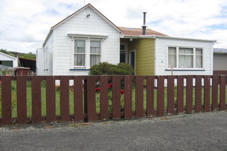 Photo of property in 14 Seddon Street, Aramoho, Whanganui, 4500