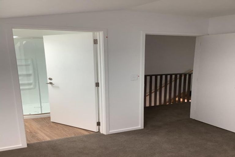 Photo of property in 4/23 Hills Road, Edgeware, Christchurch, 8013