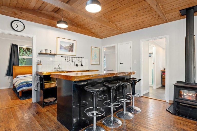 Photo of property in 41 Tombleson Road, Lake Rotoma, Rotorua, 3074