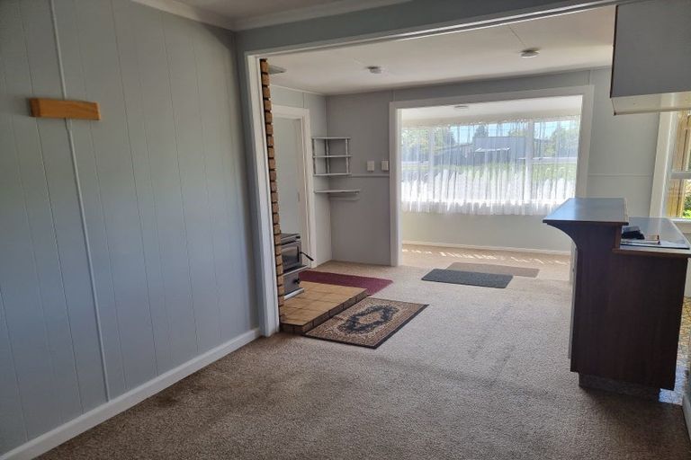 Photo of property in 3 Carroll Street, Runanga, 7803