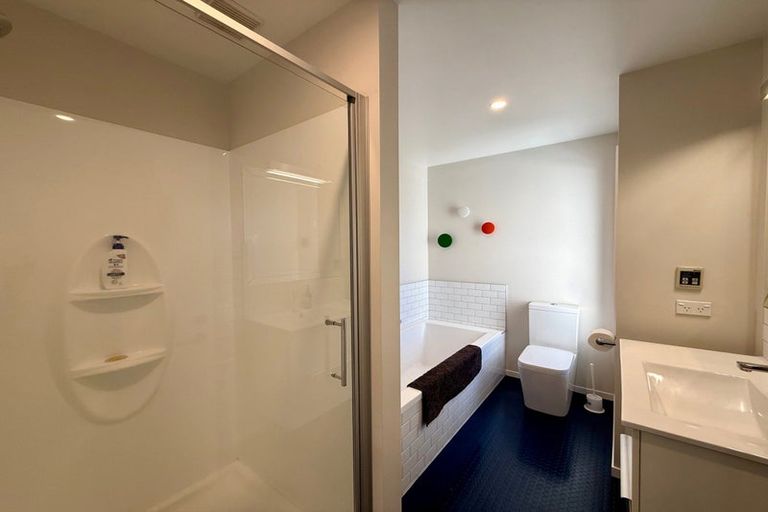 Photo of property in 177 Weston Road, St Albans, Christchurch, 8052