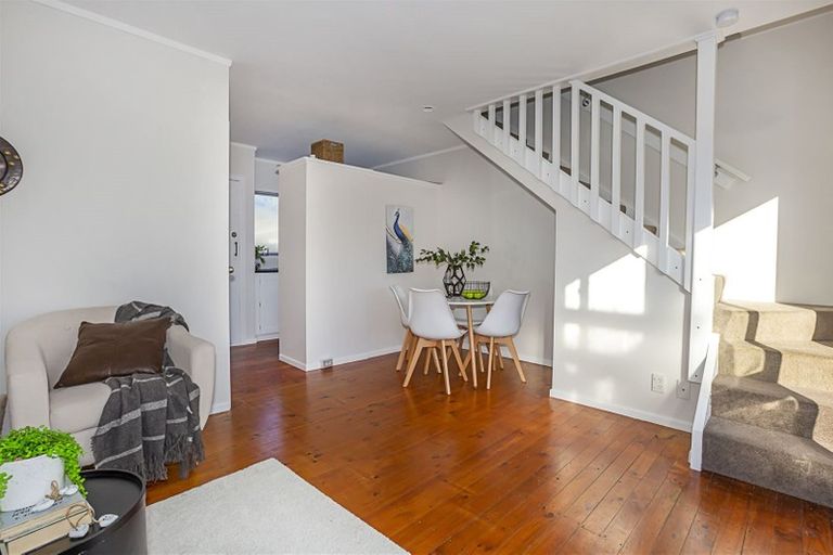 Photo of property in 7/3 Wilford Street, Wallaceville, Upper Hutt, 5018