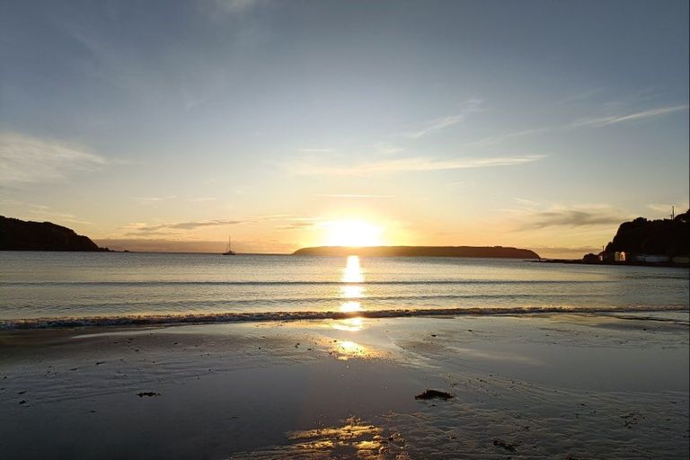 Photo of property in 48 Whanake Street, Titahi Bay, Porirua, 5022