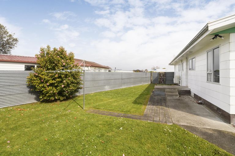 Photo of property in 10 Jupiter Street, Milson, Palmerston North, 4414