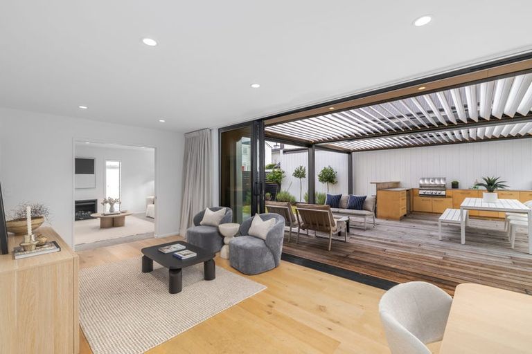 Photo of property in 88a Merivale Lane, Merivale, Christchurch, 8014