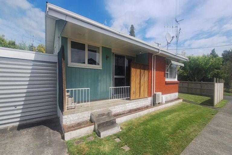 Photo of property in 27 Chesterman Road, Riverlea, Hamilton, 3216
