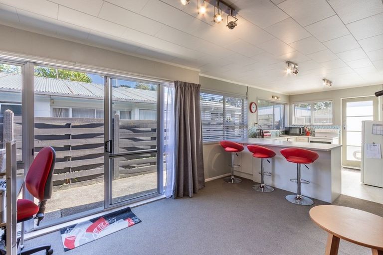 Photo of property in 16b Marere Avenue, Paraparaumu, 5032