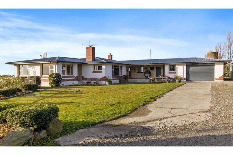 Photo of property in 172 Claremont Road, Otipua Creek, Timaru, 7974