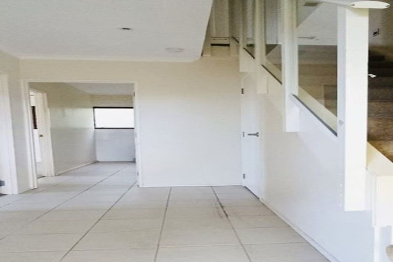 Photo of property in 94 Langana Avenue, Browns Bay, Auckland, 0630