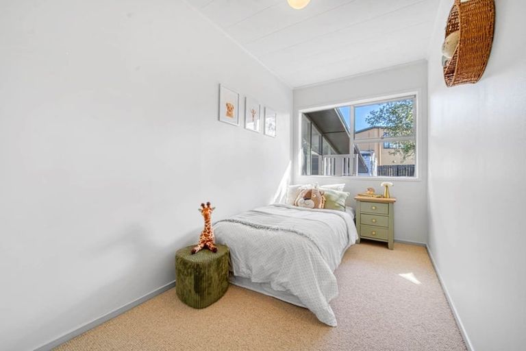 Photo of property in 24 Lynette Place, Mangere, Auckland, 2022