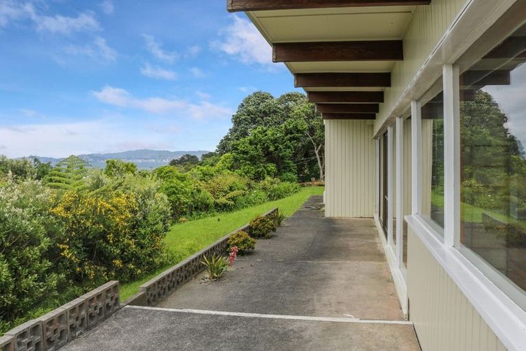 Photo of property in 29 Magnolia Grove, Maungaraki, Lower Hutt, 5010