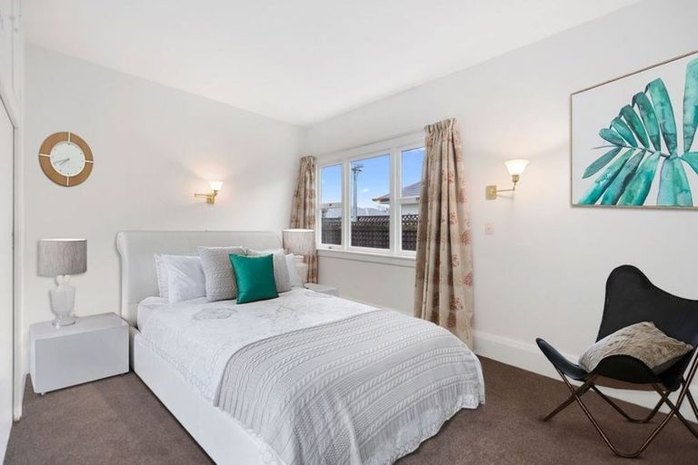 Photo of property in 1/24 Plynlimon Road, Fendalton, Christchurch, 8052