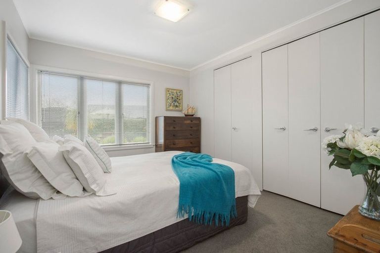 Photo of property in 27a Roretana Drive, Athenree, Katikati, 3177