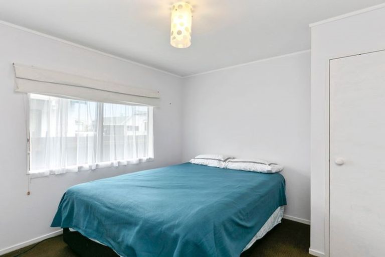 Photo of property in 22a Randwick Crescent, Moera, Lower Hutt, 5010