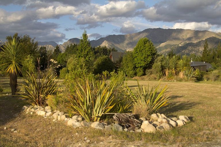 Photo of property in 3 Corner Peak Lane, Lake Hawea, 9382