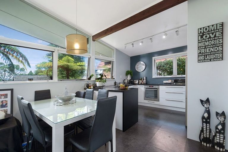 Photo of property in 360 Main Road, Huapai, Kumeu, 0810