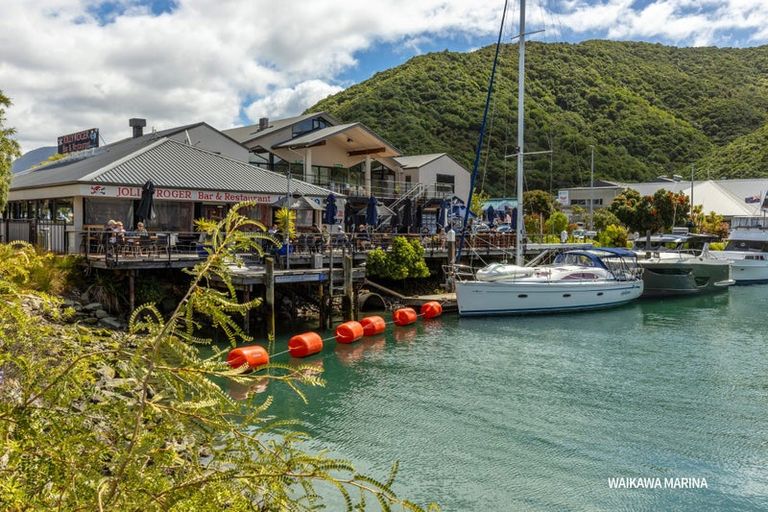 Photo of property in 2 Marina Drive, Waikawa, Picton, 7220