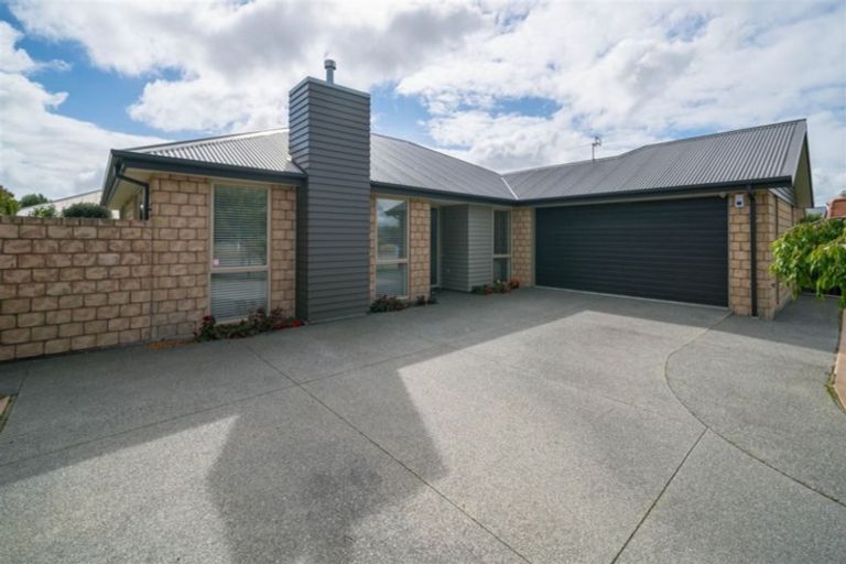 Photo of property in 242 Rolleston Drive, Rolleston, 7614
