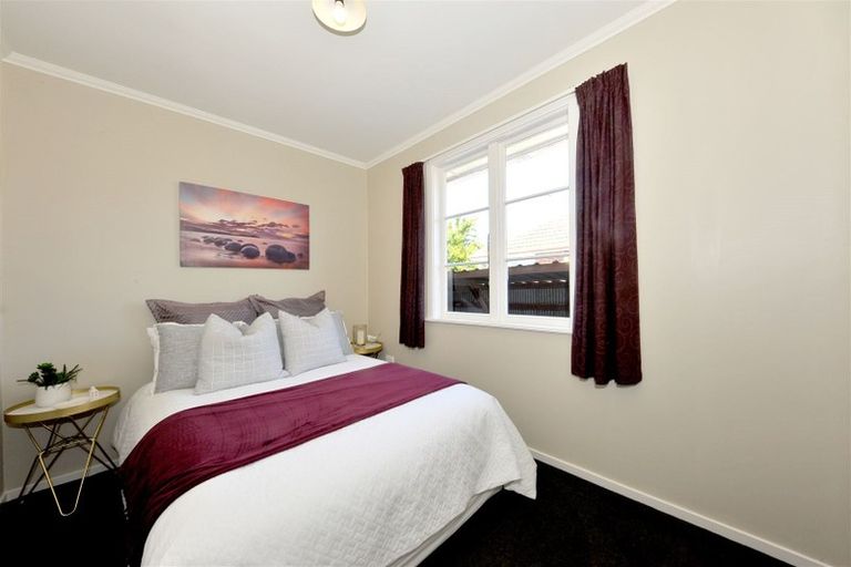 Photo of property in 1/23 Halliwell Avenue, Papanui, Christchurch, 8052