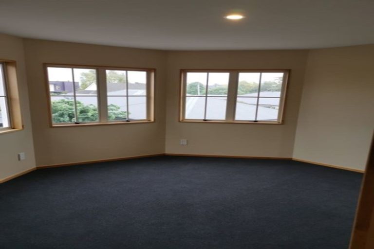 Photo of property in 2/53 Hamilton Avenue, Ilam, Christchurch, 8041