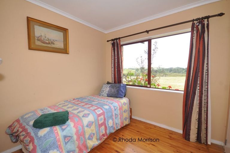 Photo of property in State Highway 12, Paparoa, Maungaturoto, 0583