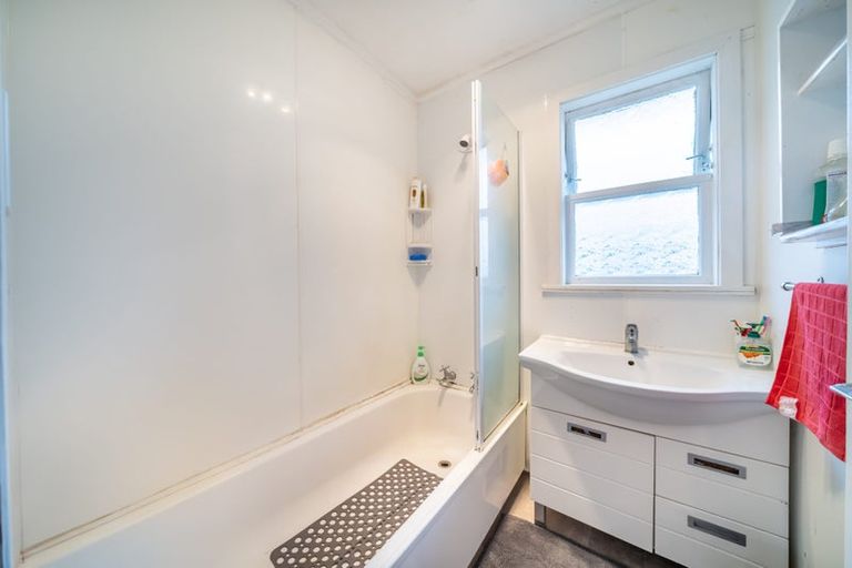 Photo of property in 9 Moohan Street, Wainuiomata, Lower Hutt, 5014