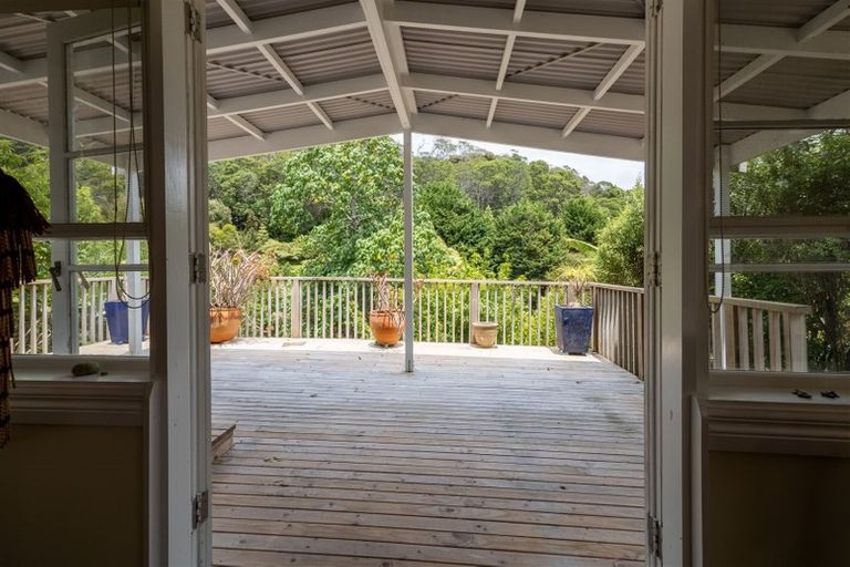 Photo of property in 35 Florance Avenue, Russell, 0272