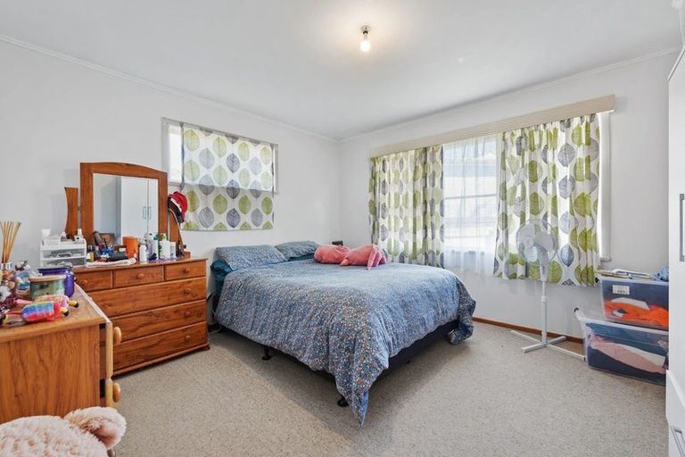Photo of property in 281 Pakuranga Road, Pakuranga Heights, Auckland, 2010