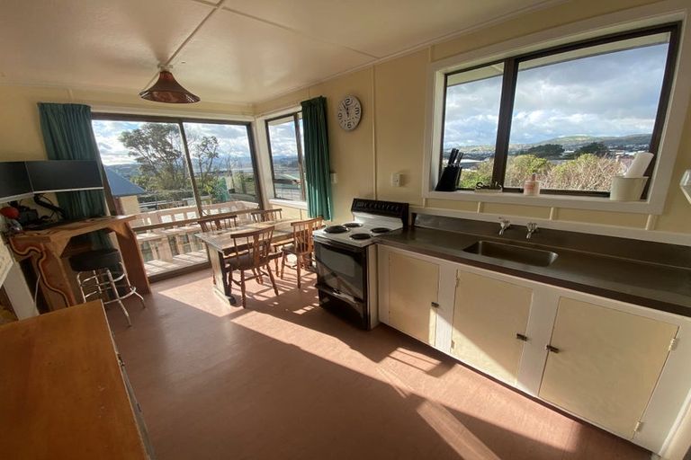 Photo of property in 11 Aparangi Crescent, Elsdon, Porirua, 5022