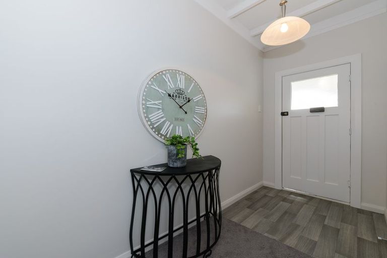 Photo of property in 50 Manson Street, Terrace End, Palmerston North, 4410
