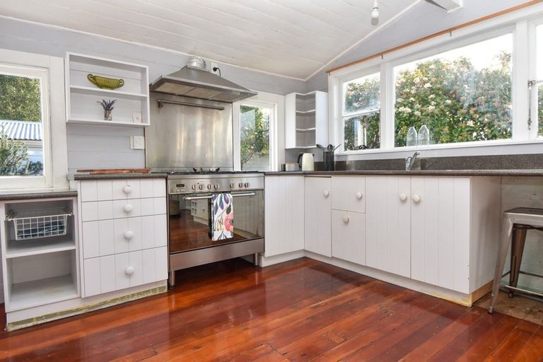 Photo of property in 224 High Street South, Carterton, 5713