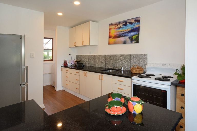 Photo of property in 25 Frances Street, Broad Bay, Dunedin, 9014