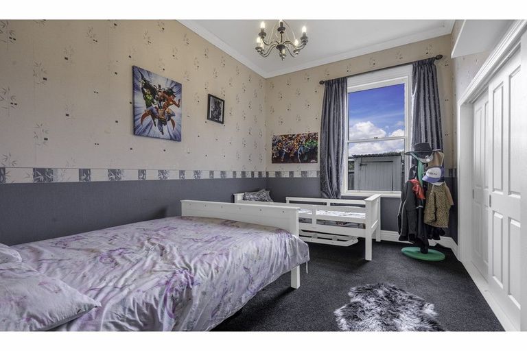 Photo of property in 3 Mckellar Road, Seaward Bush, Invercargill, 9871