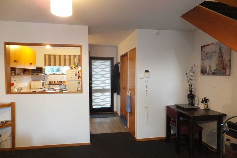 Photo of property in 5/27 Packe Street, Edgeware, Christchurch, 8013