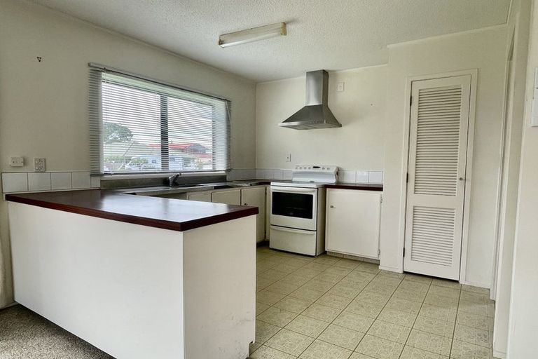 Photo of property in 1/36 Elizabeth Street, Orewa, 0931