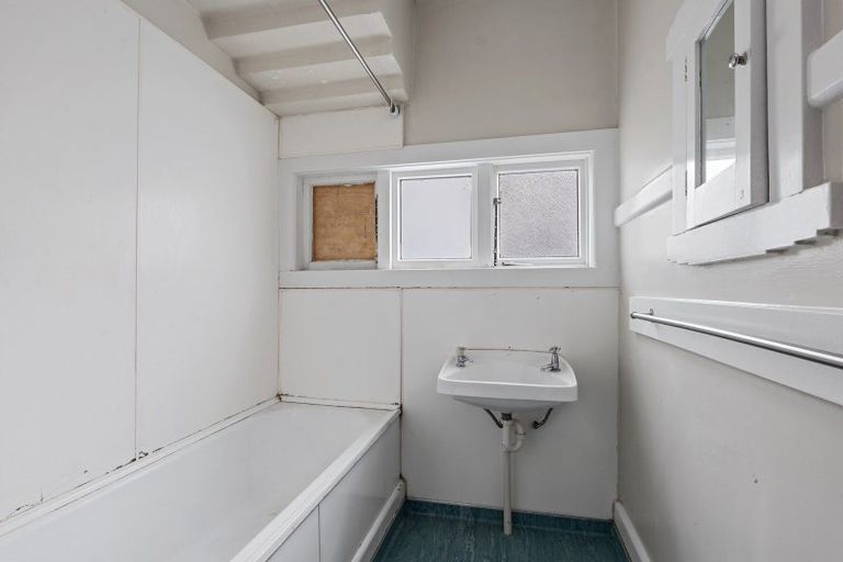 Photo of property in 73 Severn Street, St Albans, Christchurch, 8014