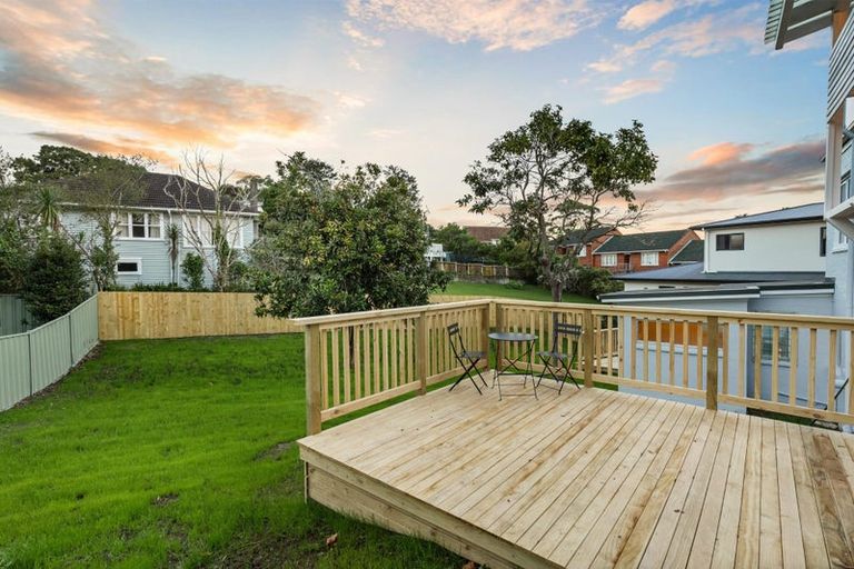Photo of property in 158 Hutchinson Avenue, New Lynn, Auckland, 0600