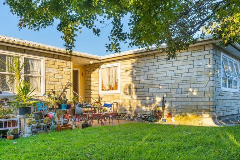 Photo of property in 34 Marere Avenue, Paraparaumu, 5032