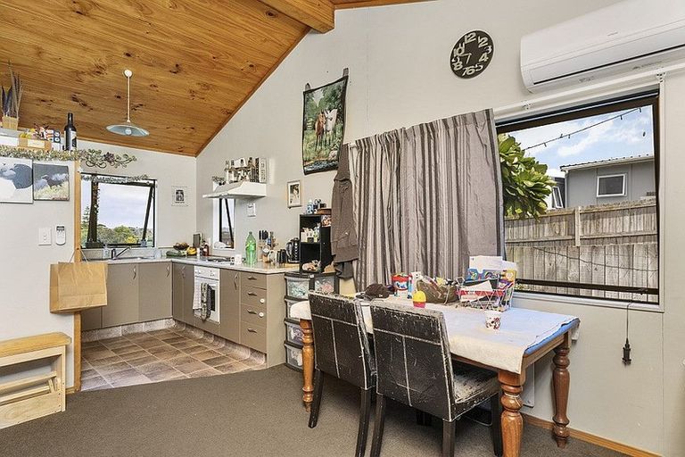 Photo of property in 430 Pukehina Parade, Pukehina, Te Puke, 3189