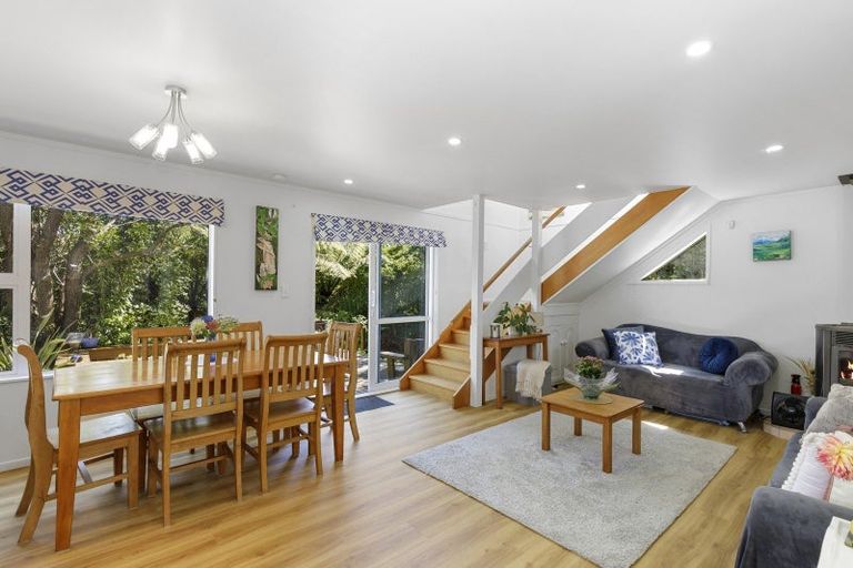 Photo of property in 10 Otira Grove, Kelson, Lower Hutt, 5010