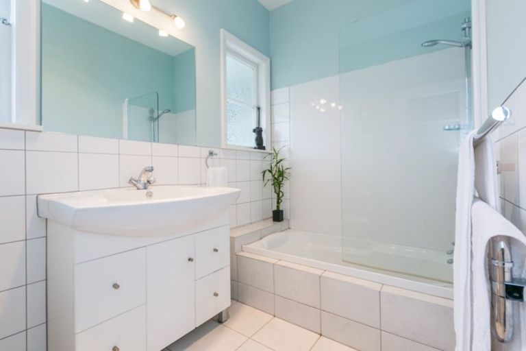 Photo of property in 41 Nuffield Avenue, Marewa, Napier, 4110