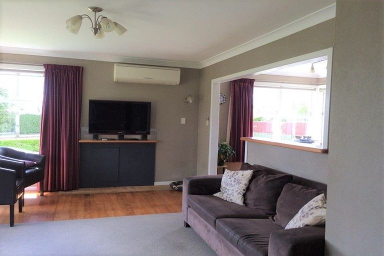 Photo of property in 18 Parsons Avenue, Levin, 5510