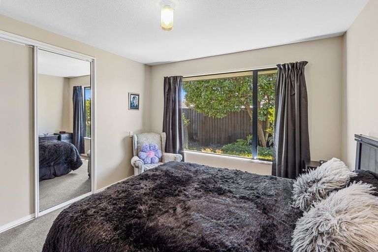 Photo of property in 2/20 Bella Rosa Drive, Hei Hei, Christchurch, 8042