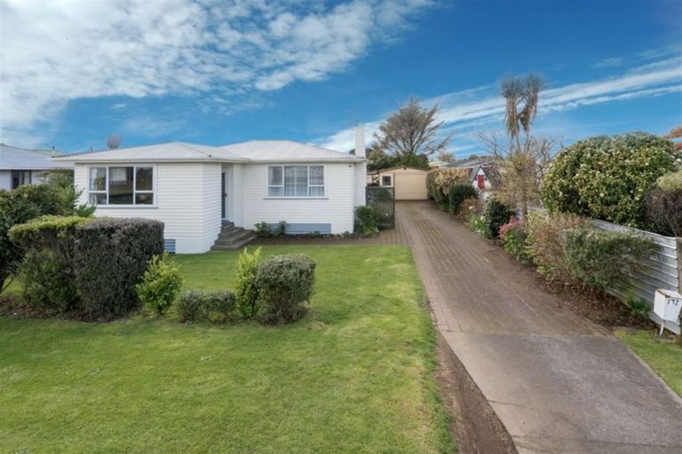 Photo of property in 172 Glover Road, Hawera, 4610