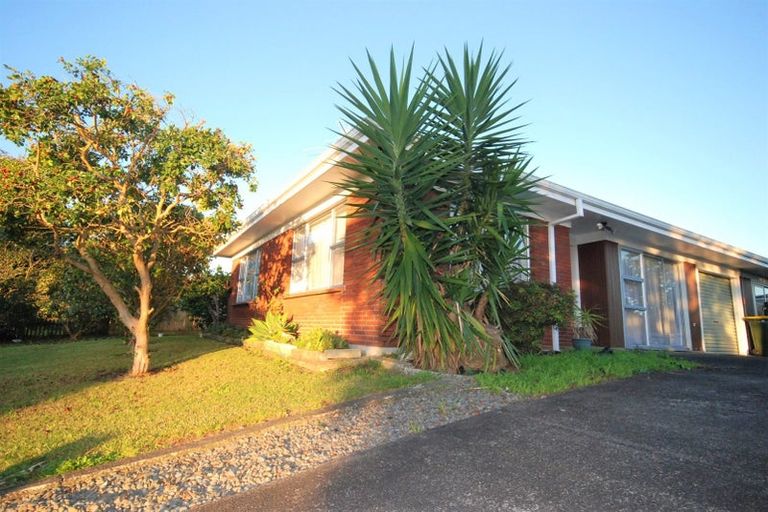 Photo of property in 1/18 Tatariki Street, Rosehill, Papakura, 2113